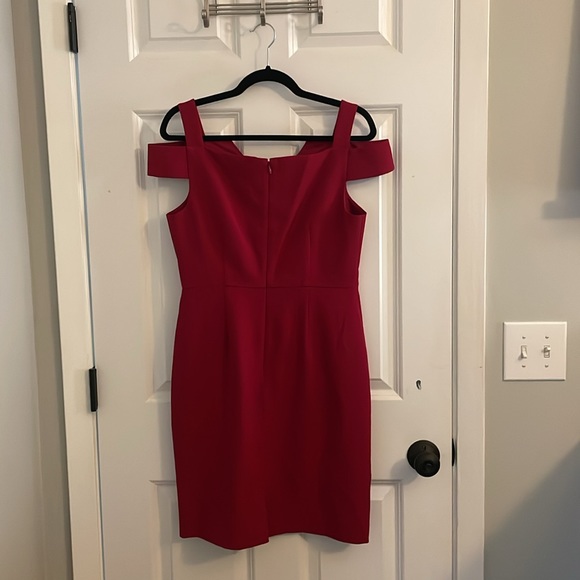 WHBM Red Cocktail Dress, 6 - Picture 4 of 5